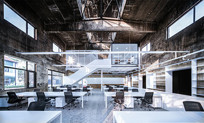 厂房办公室装修设计案例效果图：怎么合理利用空间？